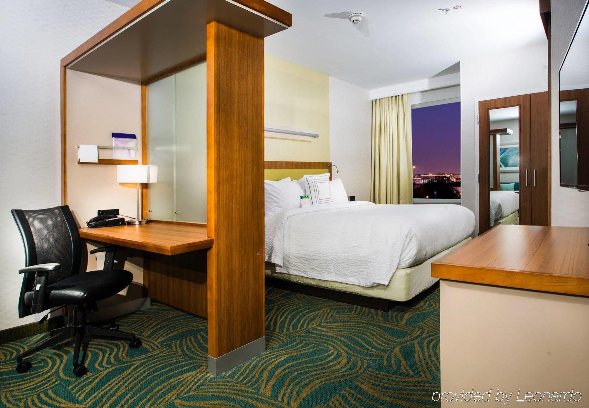 Springhill Suites By Marriott Houston Westchase Экстерьер фото
